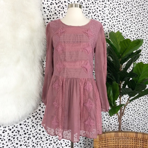 Free People Dresses & Skirts - Free People | Leigh Mauve Lace Peasant Mini Dress